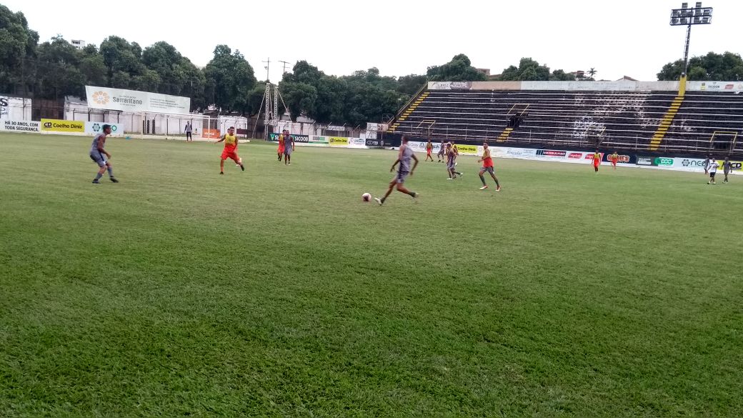 democrata em treino para novo jogo
