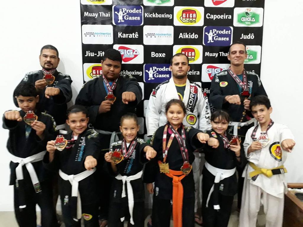 equipe giga fighter