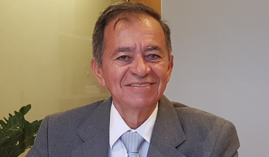 adalmo oliveira