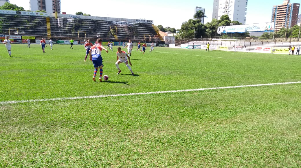 ponte nova esporte clube é derrotado no mamudão