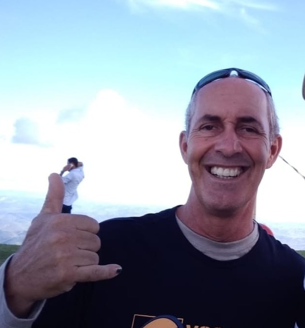 Piloto de Guarapari morre no pico da ibituruna