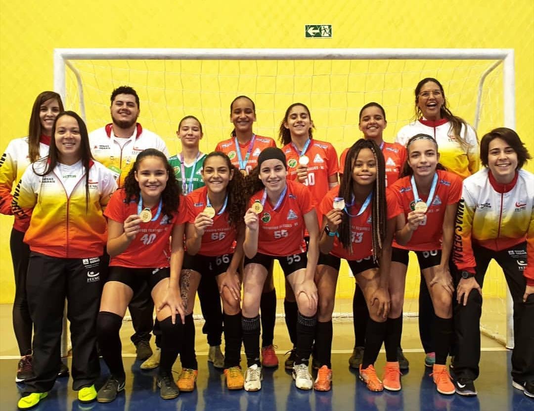futsal feminino do nelson de sena conquista título em valadares