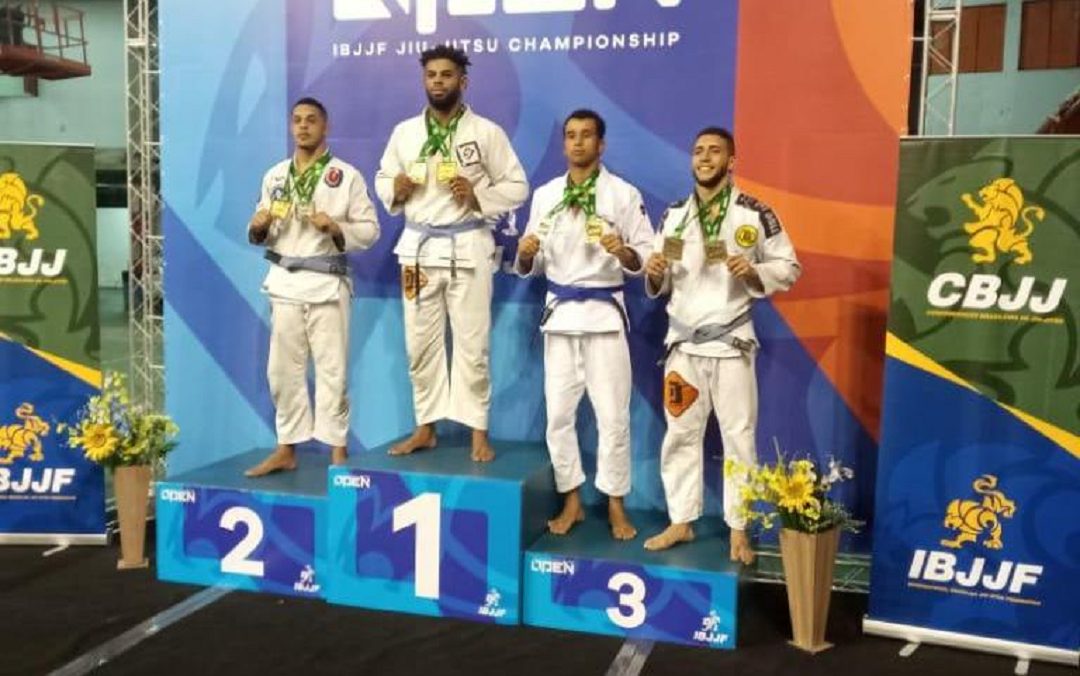 valadarense warley martins conquista dois bronze no jiu jitsu