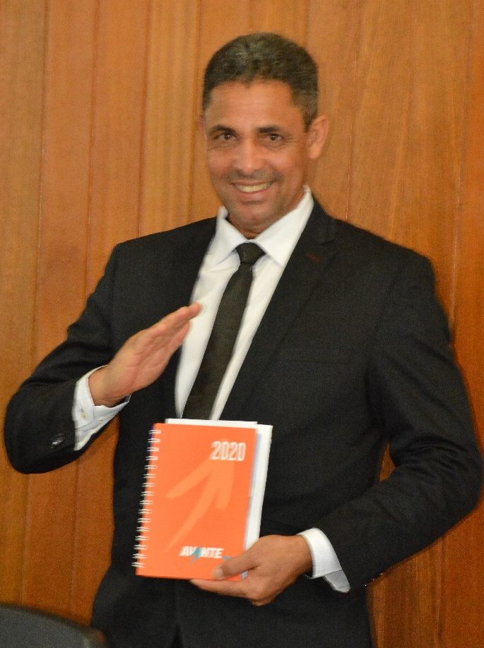 rildo monteiro se filiou ao avant