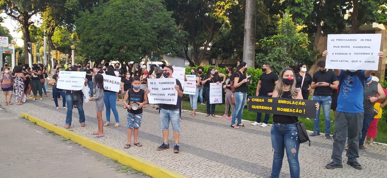 aprovados em concurso da prefeitura de gv promovem ato cobrando nomeação