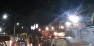 nos bares de valadares aglomeração e pessoas sem máscaras