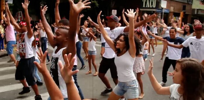 documentário conta história da semana da dança de valadares