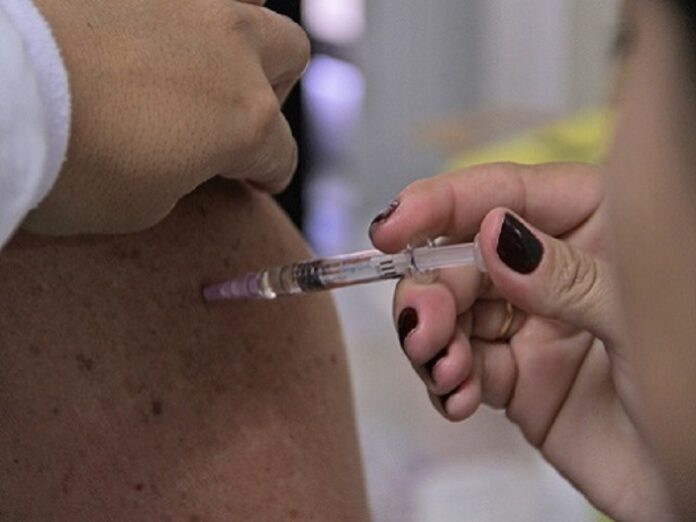 revacinação será considerada crime de estelionato diz mp