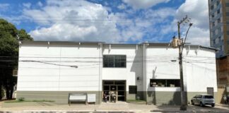 reitor da ufjf visita campus em valadares