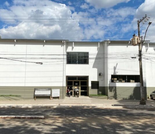 reitor da ufjf visita campus em valadares