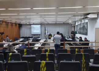 Câmara barra sindicalistas e servidores na votação da reforma da Previdência sindicalistas são barrados na Câmara na votação da reforma da previdência