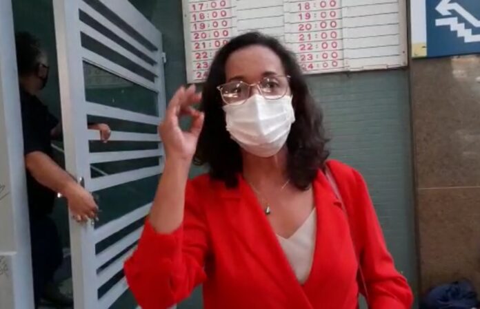 justiça manda a câmara abrir as portas para os servidores