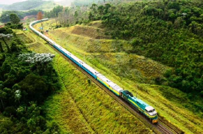 trem de passageiros oferece aplicativo para usuários
