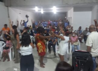 Em assembleia, servidor rejeita proposta da Prefeitura de revisão salarial servidores recusam proposta do executivo de 10,06% de correção da inflação