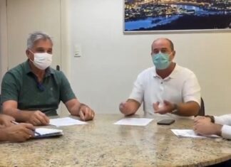 Prefeito muda discurso e diz que não tem condições de pagar o piso do magistério prefeito muda discurso e diz que não tem condições de pagar o piso do magistério