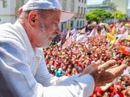 lula chega a valadares nesta sexta, dia 21 de outubro
