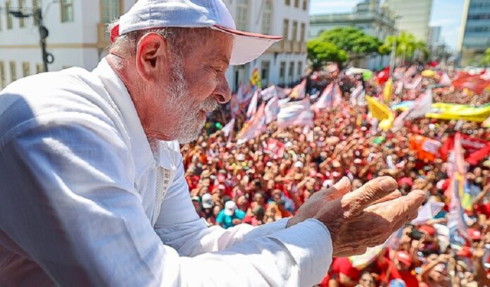 lula chega a valadares nesta sexta, dia 21 de outubro